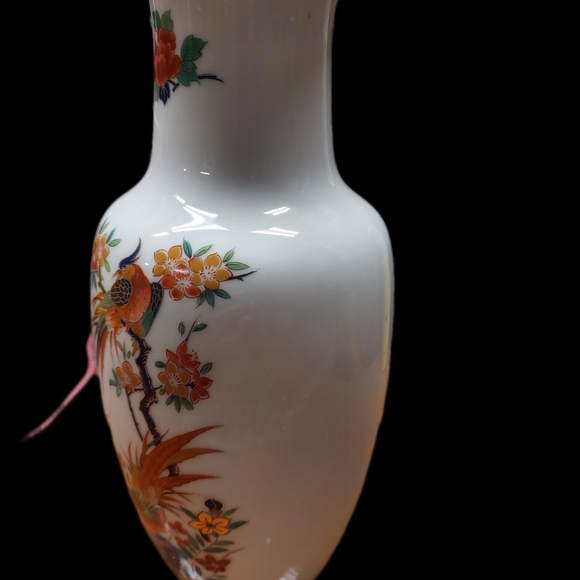 Vintage Handpainted Japanese Floral Phoenix Porcelain Vase - Picture 4 of 8